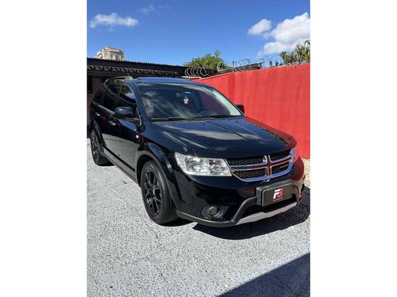 DODGE JOURNEY 3.6 RT V6 GASOLINA 4P AUTOMÁTICO DODGE JOURNEY 3.6 RT V6 GASOLINA 4P AUTOMÁTICO